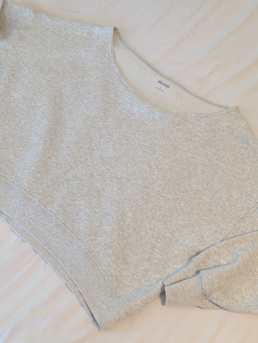 Hollister Light Heather Gray Cropped Wide Scoop Neck Oversized Sweatshirt Large